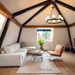 ApartHotel De Koning by Urban Home Stay