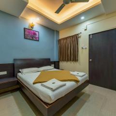 Hotel RadhaKrishna-Couple Friendly