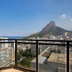 (1806) A 150 Metros da Praia do Leblon com Academia, Arrumação Diária, Vista Mar e Vista para o Cristo