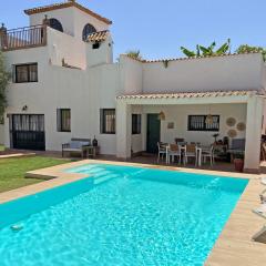 Villa Guadaira, holiday house with pool in Seville southern Spain