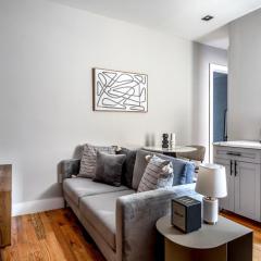 SoHo 2BR w Balcony WD nr WF NYC-1190