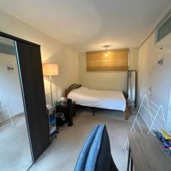 Cozy Room in Shared Home near Canary Wharf