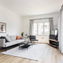 Breezy 2BR Apartment by Marina Flisvos by UPSTREET