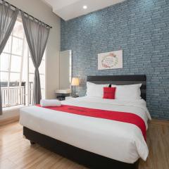 RedDoorz Premium near RS Pondok Indah