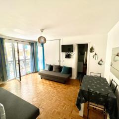 Renovated Charming Apt Ideal to visit Paris