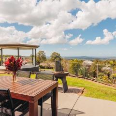 Stunning Home in Mt Mellum with Panoramic Coastal Views