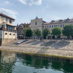 Loft Apartment PIAZZA Lake View