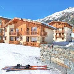 Apartment at ski slopes in known Val Cenis