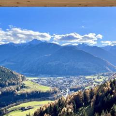 Schallerhof Sterzing - Deine Auszeit mit Ausblick in unseren Ferienwohnungen auf dem Bergbauernhof in Südtirol