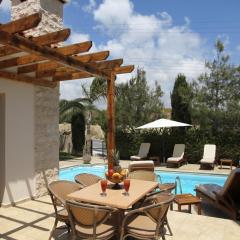 Eve Pissouri Soultanina Villa