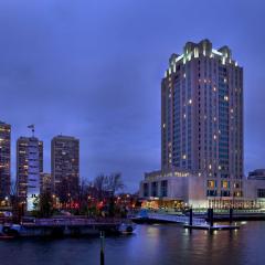 Hilton Philadelphia at Penn's Landing