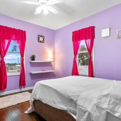 The Pink Room near Yale Hospital/Bridegport