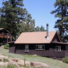 Lazy R Cottages- 6 cabin