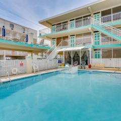 Wildwood Condo with Community Pool Walk to Beach!