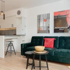 Warsaw Piaseczno Stylish Apartment with Parking by Noclegi Renters