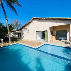 Casa com piscina e jacuzzi