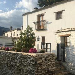 Casa Las Alacenas, Bubión (La Alpujarra, Granada)