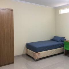 OYO Life 92781 Kost Parung Serab Syariah