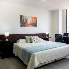 Sky Suites - Fabulous Downtown Studio