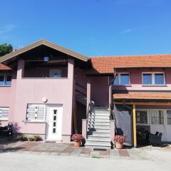 Guest House Lucija