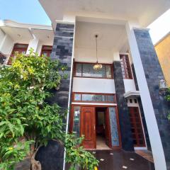 Homestay Jogja Samirono Dekat UNY by Simply Homy