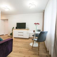 Chmielna 106 - Free parking - duży balkon - Better Rental