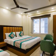 Hotel Royal Rosette with free Wi-Fi near New Delhi Railway Station