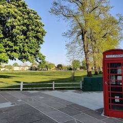 Twickenham Apartments by Charles