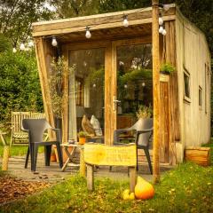 Tiny House Hilver - uniek en sfeervol huisje middenin het bos