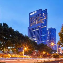 The Westin Nanjing Xuanwu Lake