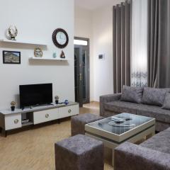 Dogra Apartment In City Centre