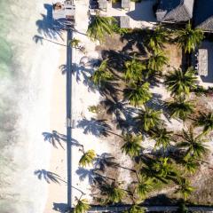 Shanuo Beach Bungalows