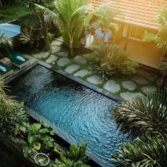 Cozy Jungle View 1-Bedroom Villa with Private Pool