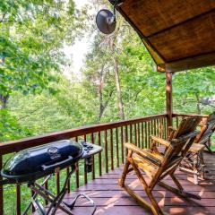 Tennessee Cabin with Balcony, Hot Tub and Pool Access!