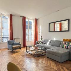 Luxurious Apartment in Marais