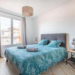 Appartement deux chambres sur le Vieux Port avec clim