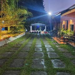 Redrock homestay