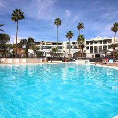 Blue Sand Apartment in Costa Teguise