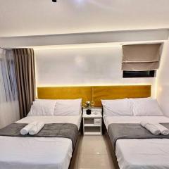 Hotel living,The Persimmon double beds 4pax (1404)