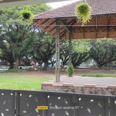 De Banyan Fort Homestay