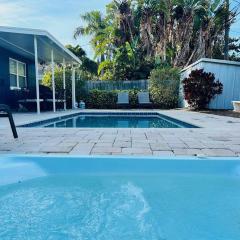 3Bed2Bath Clearwater Beach Vacation Home with Heated Pool