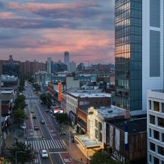 Renaissance New York Harlem Hotel