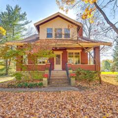 10 Mi to Downtown Cincinnati Home with Fire Pit!