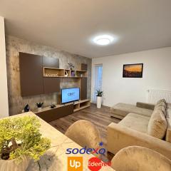 Deluxe Cozy Apartments - Coresi Mall #Brasov