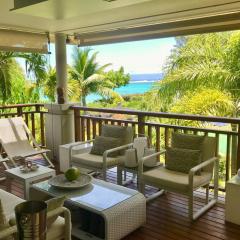 Meherio Beach Carlton- Tahiti - beachfront luxury residence & pool