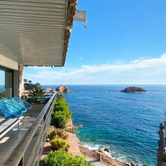 Magnificent apartment at the sea front of Tossa de Mar