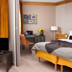 Aparthotel Adagio 2personnes Paris 15eme parking inclus proche Arena et Parc expo