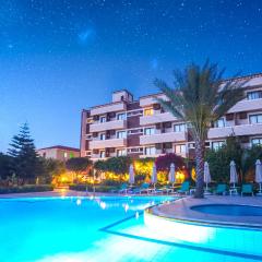 ANADOL Hotel & Pool at Kyrenia city center