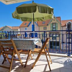 Appartement près de la plage - 4 pers, piscine ouverte, parking, animaux acceptés - FR-1-706-12