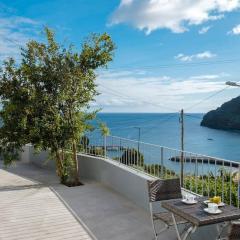 GuestReady - Machico sea view residence - B